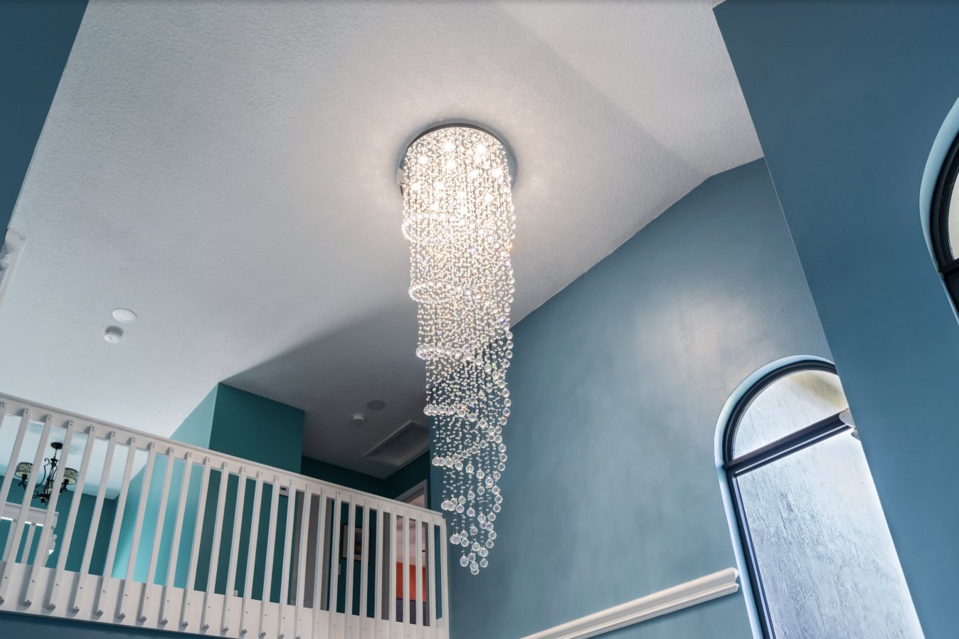 Chandelier Cynthia completed project photo 4